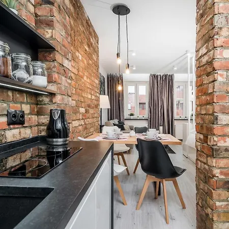 Apartment Riverside By Renters