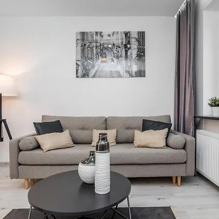 Riverside By Renters Apartment